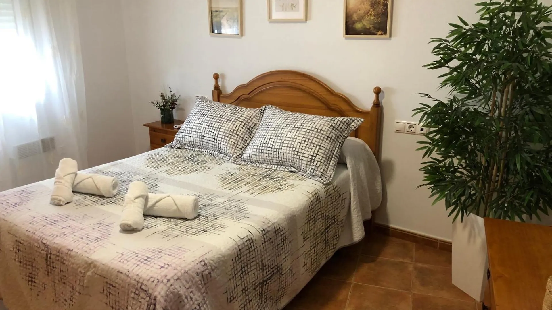 Apartamento Con Vistas A La Piscina Y Al Castillo Templario La Iruela 0*,  Spain