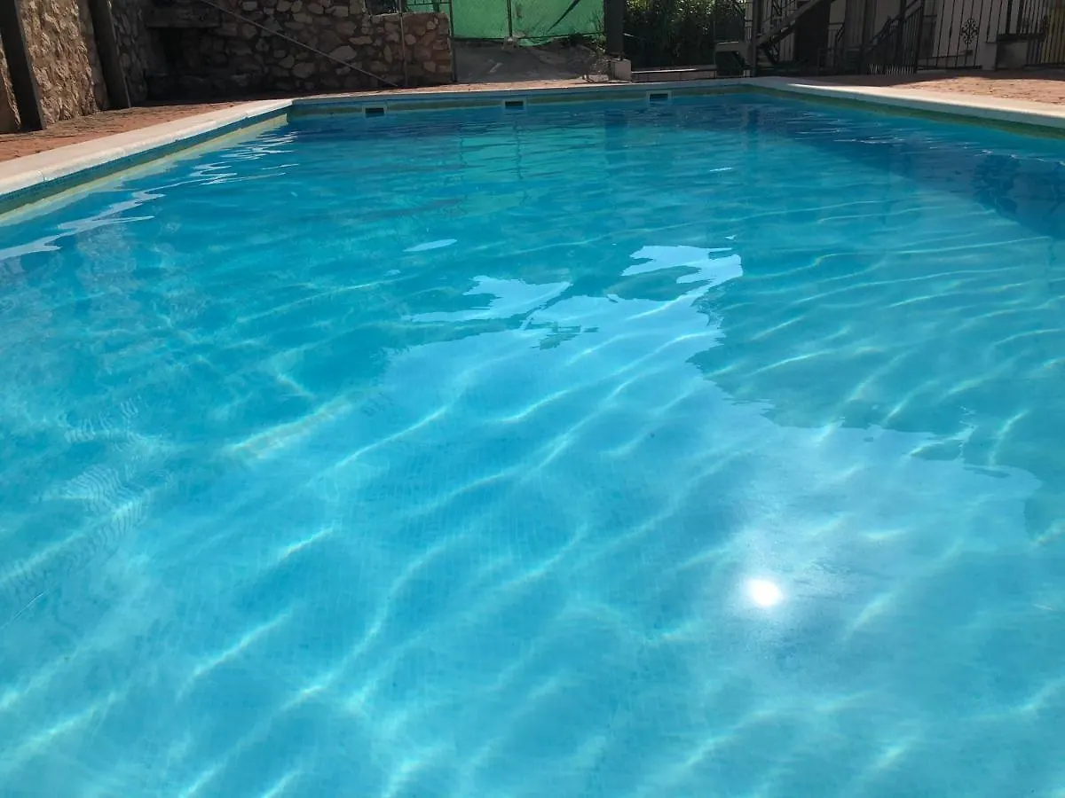 Lägenhet Apartamento Con Vistas A La Piscina Y Al Castillo Templario La Iruela Spanien