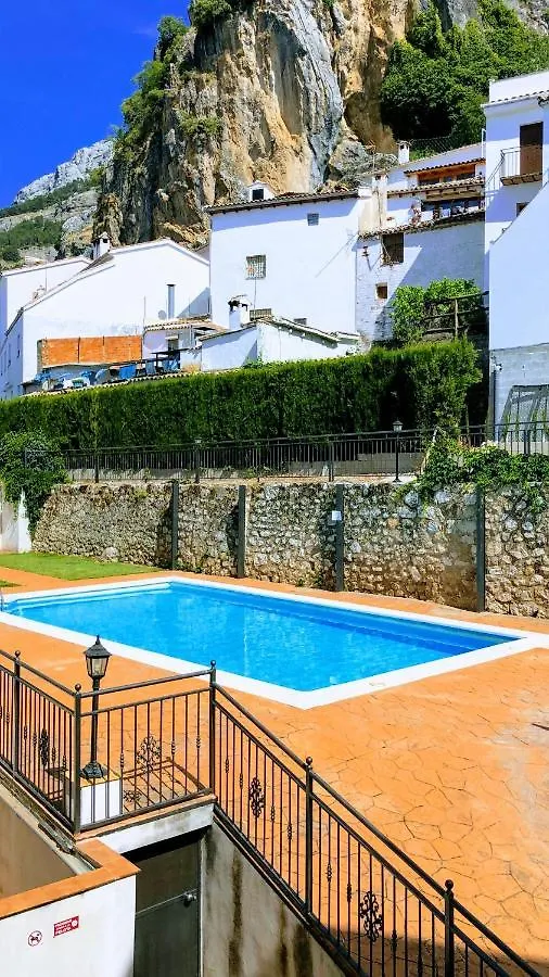 Apartamento Con Vistas A La Piscina Y Al Castillo Templario La Iruela